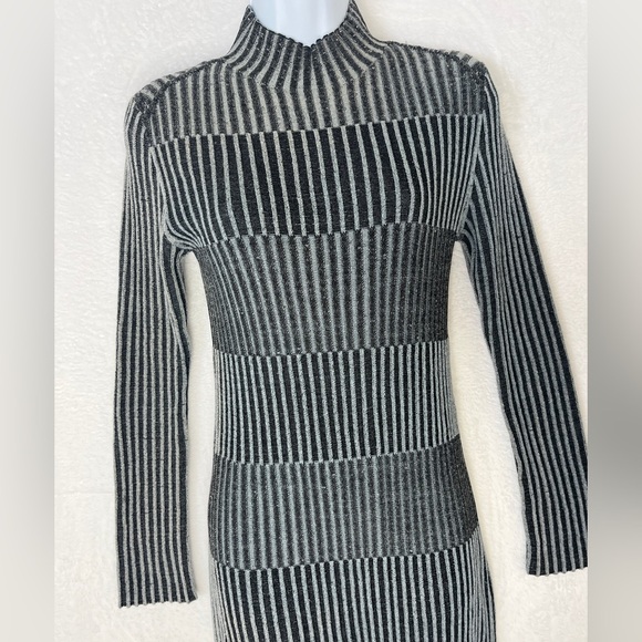 COS Ribbed Knit Black Gray Mockneck Long Sleeve Maxi Slit Dress XS Capsule EUC - Picture 8 of 16